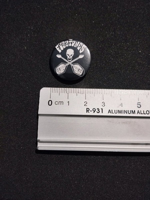 Fuzztones pin new 25mm
