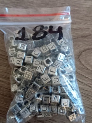 Acrylic metallic letters cube set 184 pcs new