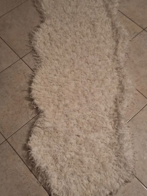 Rug used, 1.60 x 0.40 meters, very beautiful