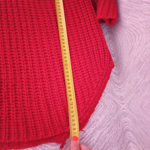 Turtleneck Sweater like new, size 5XL, red