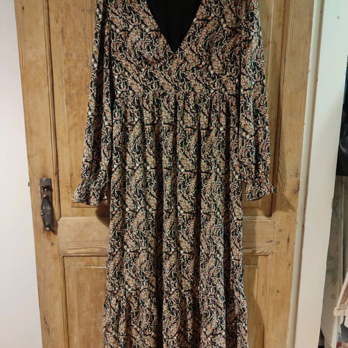 Fullah Sugah dress printed like new with golden thread