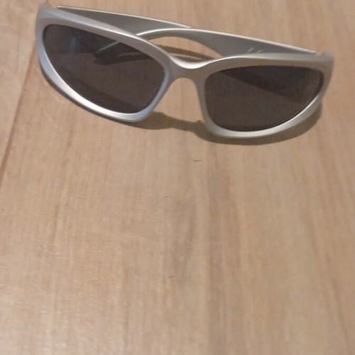 Sunglasses new, gray frame with black lens