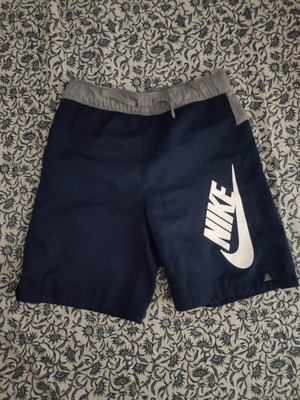 Μαγιό Nike μεταχειρισμένο για αγόρι 9-10 ετών μέγεθος medium