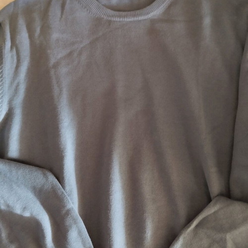 Men's shirt new size L