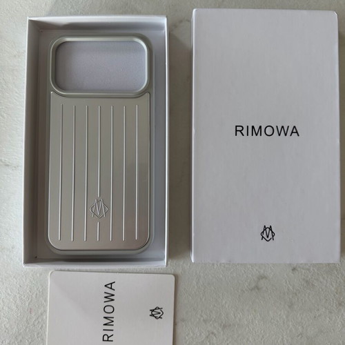 Rimowa θήκη iPhone 17 Pro Max αλουμινίου τύπου MagSafe καινούργια