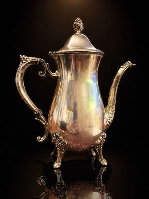 Vintage Leonard Silver Plate Coffee Pot new, heavy, decorative