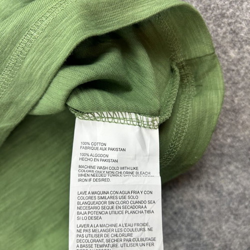 Dickies men's medium green V-neck T-shirt, 100% cotton