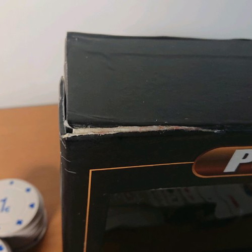 Poker set used with 72 chips and 1 deck