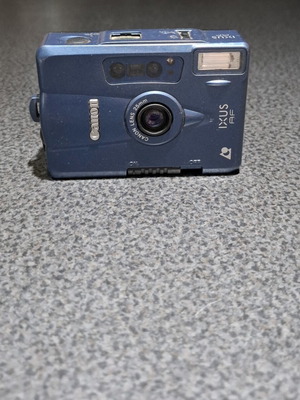 Canon IXUS AF vintage analog camera APS film used