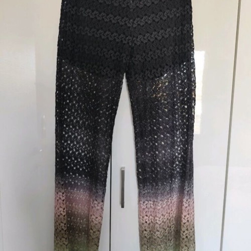 Twenty 29 Ombre Bell-Bottom Pants like new, lace, inner shorts, size M