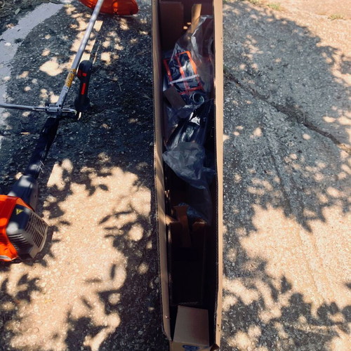 Husqvarna 553RS Brush Cutter 3.1hp Like New