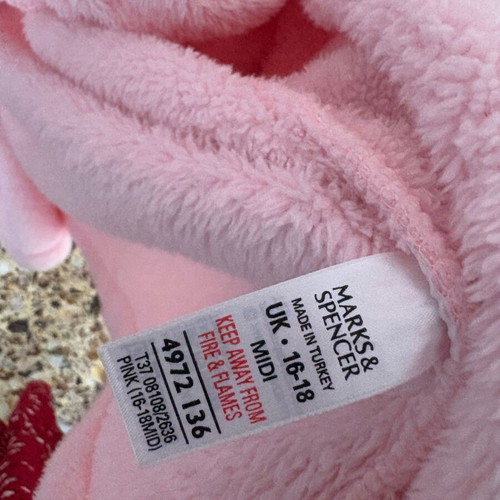 Marks & Spencer robe pink like new size 44-46
