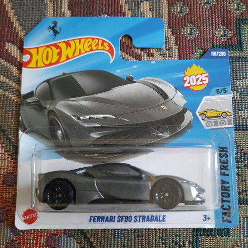 Hot Wheels Ferrari SF90 Stradale new