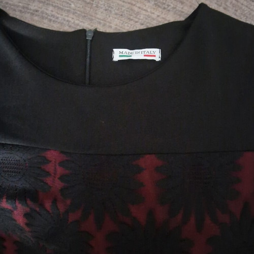 Midi dress made in Italy with black lace floral pattern, like new