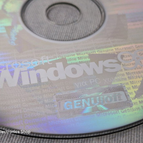 Microsoft Windows 98 Second Edition Retail CD like new with COA and product key