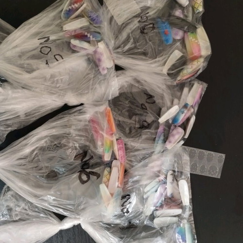 Fake plastic nails like new with base and clear polish