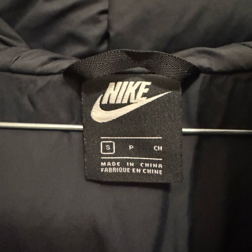 Nike Reflective Puffer used, waterproof with goose down, size S, black and grey