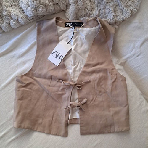 Zara vest new with tags, beige, size M