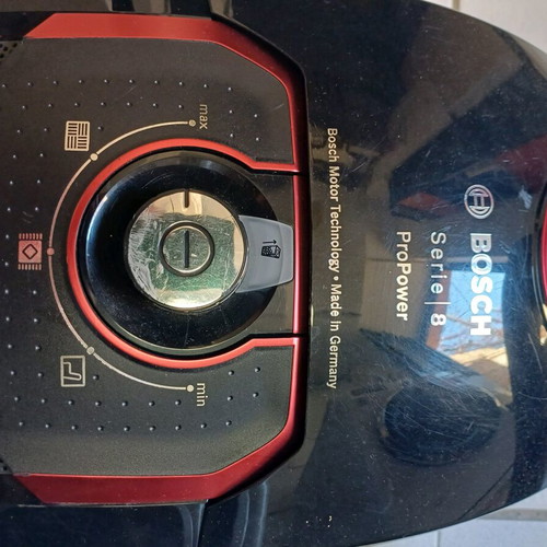Bosch vacuum cleaner like new with bag