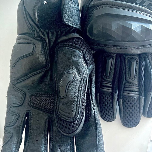 Dirt 4 Ladies Black FGS208 Rev'It Summer Motorcycle Gloves like new
