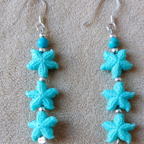 Blue earrings with starfish design and 925 silver clasp
