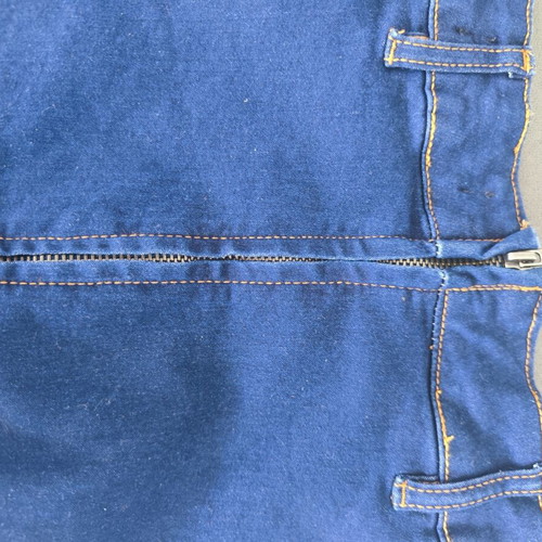 Midi skirt with front slit, like new, size XS, blue