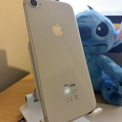 iPhone 8 64GB used, excellent condition, 83% battery health