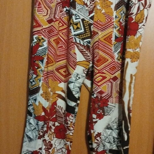 Toi&Moi colorful pants like new, size S