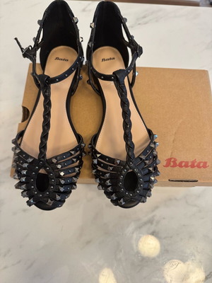 Bata sandals new, black, size 38