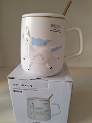Children's mug 360 ml with spoon and lid new
