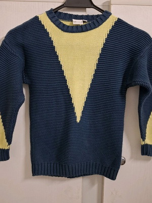 Children's sweater like new, green and yellow, sizes 116-122 cm