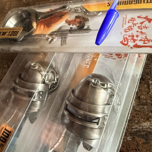 PUBG Special Edition Collectible Keychain New, 2 Helmets and 1 Pan