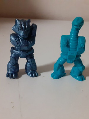 Teratomachoi Hasbro figures used, set of two