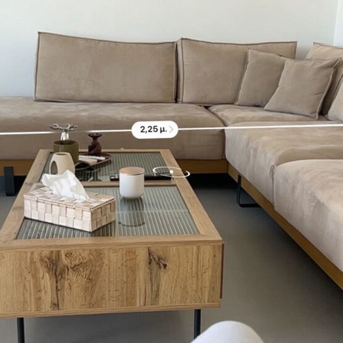 Corner sofa like new, sand color, dimensions 2.25W·2.50D·62H
