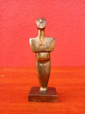 Cycladic figurine