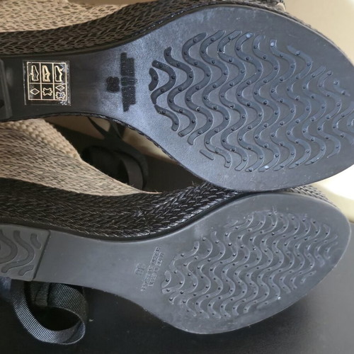 Marella women's platform sandals like new, beige and blue, size 38