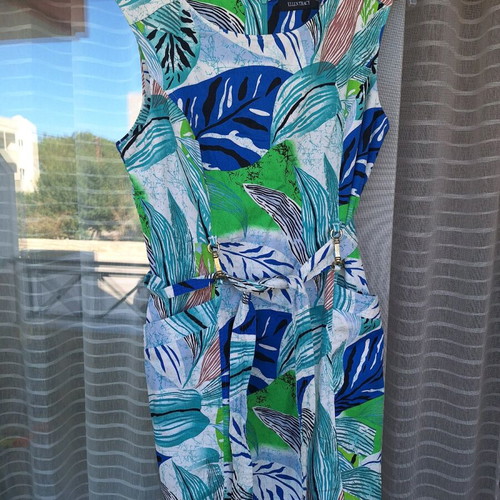 Ellen Tracy summer dress XL used like new, floral blue and green