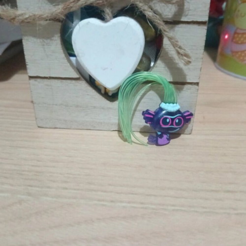 Troll figure like new