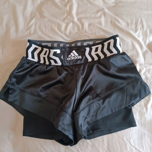 Adidas shorts like new, size S/M