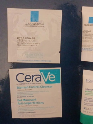 Acne treatment sample set new with gifts
