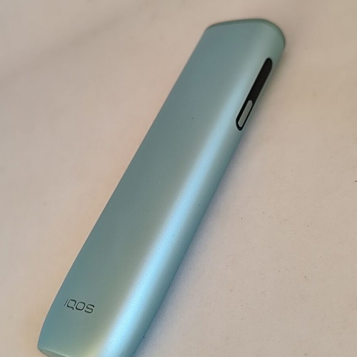 IQOS ILUMA i ONE Breeze Blue device like new
