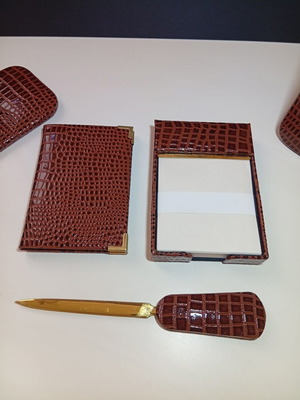 Luxury desk set in genuine leather, 6 pieces, croco print