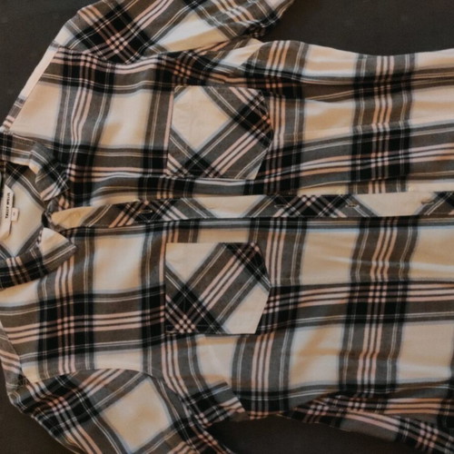 Taily Wiejl shirt medium like new
