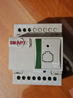 Energy AUX Hotel Room Power Master SB-eAux2-WL new