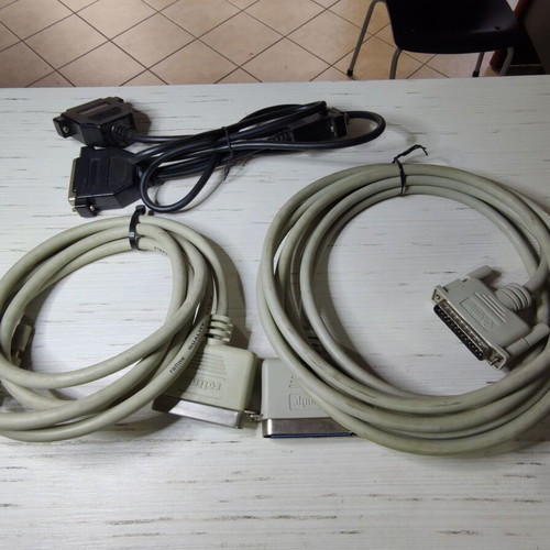 Serial and parallel cables used, pack of 3 pieces
