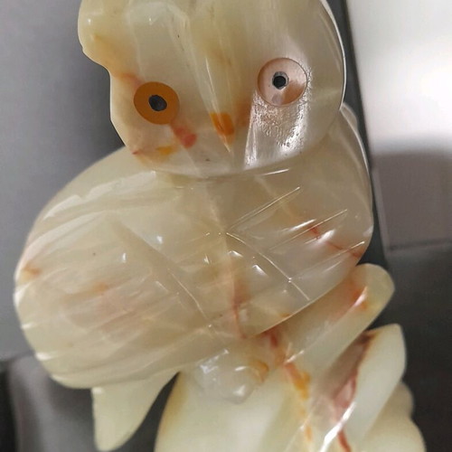 Owl carved in marble used, high-quality craftsmanship