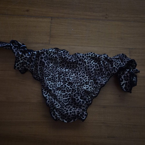 Bikini set used, size S, black with leopard print