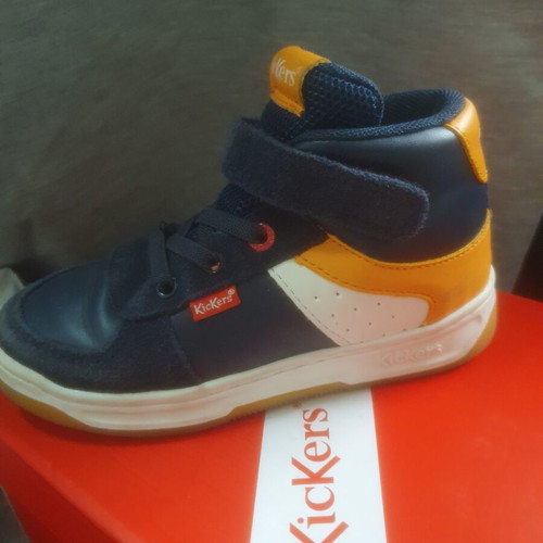 Kickers kids boots size 26, blue and orange