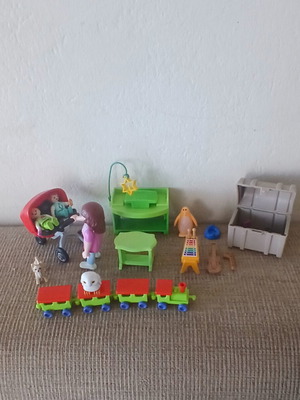 Playmobil children's room accessories and double stroller set