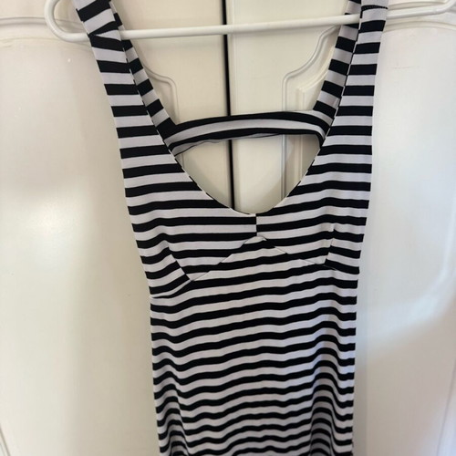 Anel maxi dress black and white size M like new with back opening